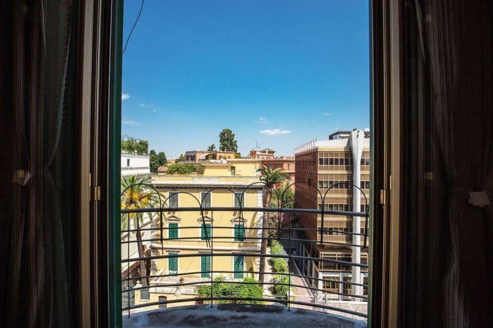Morgagni House Hotel Roma Exterior foto